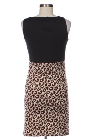 Kleid Vero Moda, Größe M, Farbe Mehrfarbig, Preis 13,63 €