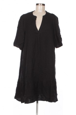 Šaty  Vero Moda, Velikost XL, Barva Černá, Cena  439,00 Kč