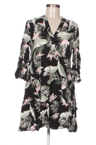 Šaty  Vero Moda, Veľkosť M, Farba Viacfarebná, Cena  15,95 €