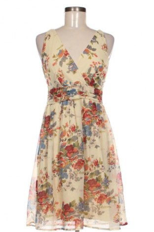 Šaty  Vero Moda, Velikost S, Barva Vícebarevné, Cena  439,00 Kč