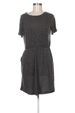Šaty  Vero Moda, Velikost M, Barva Vícebarevné, Cena  999,00 Kč