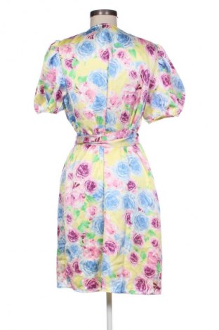 Šaty  Vero Moda, Veľkosť M, Farba Viacfarebná, Cena  13,80 €