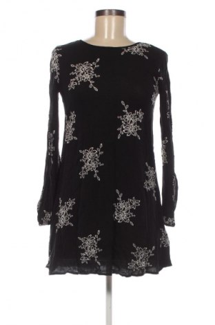 Kleid Xhilaration, Größe S, Farbe Mehrfarbig, Preis € 15,55