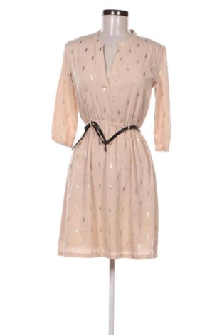 Kleid Yumi, Größe M, Farbe Mehrfarbig, Preis € 33,99