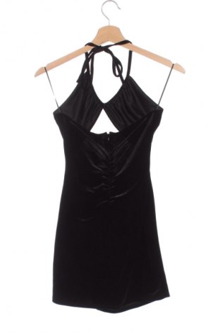 Рокля Zara, Размер XS, Цвят Черен, Цена 27,99 лв.