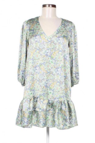 Рокля Zara, Размер M, Цвят Многоцветен, Цена 27,99 лв.