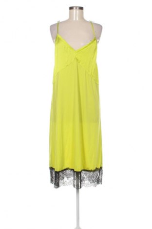 Kleid Zara, Größe M, Farbe Grün, Preis 23,99 €