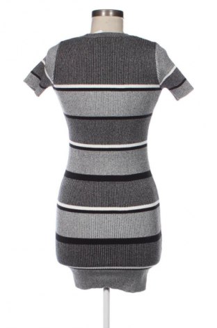 Sukienka Zara Knitwear, Rozmiar M, Kolor Kolorowy, Cena 116,78 zł