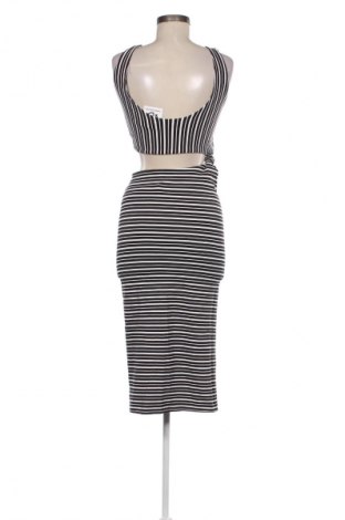 Rochie Zara Trafaluc, Mărime M, Culoare Multicolor, Preț 130,00 Lei
