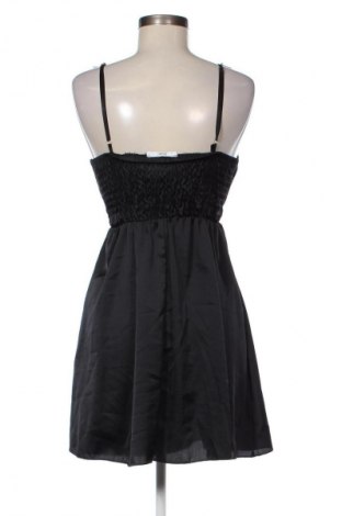 Kleid Zuiki, Größe M, Farbe Schwarz, Preis 20,99 €
