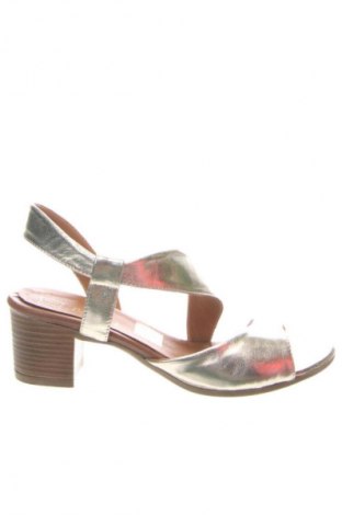 Sandalen Unbranded, Größe 35, Farbe Grau, Preis 47,24 €