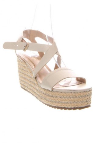 Sandalen Wrangler, Größe 40, Farbe Beige, Preis 51,50 €