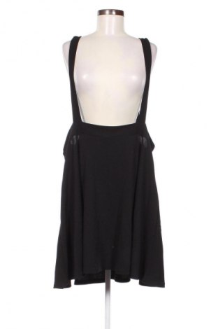 Latzkleid SHEIN, Größe 4XL, Farbe Schwarz, Preis 20,99 €