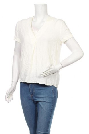 Γυναικεία μπλούζα Vila, Μέγεθος S, Χρώμα Λευκό, Βισκόζη, Τιμή 18,84 €
