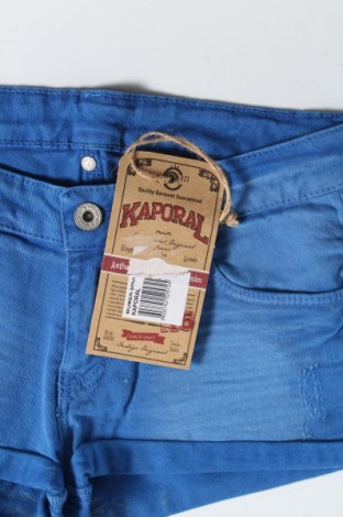 Γυναικείο κοντό παντελόνι Kaporal, Μέγεθος S, Χρώμα Μπλέ, 98% βαμβάκι, 2% ελαστάνη, Τιμή 28,10 €