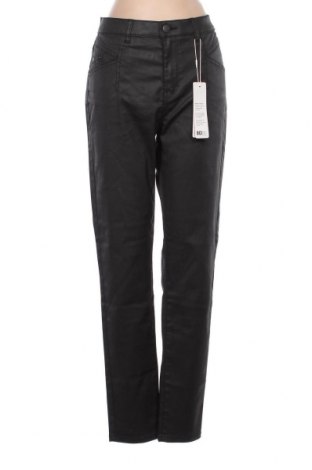 Дамски панталон Edc By Esprit, Размер M, Цвят Черен, 67% памук, 31% полиестер, 2% еластан, Цена 83,85 лв.