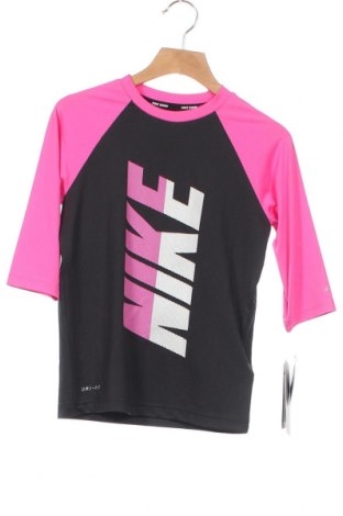Детска блуза Nike, Размер 7-8y/ 128-134 см, Цвят Черен, 91% полиестер, 9% еластан, Цена 47,40 лв.