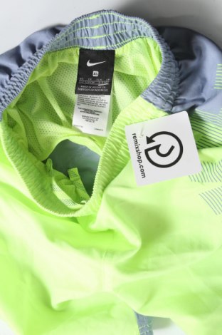 Detské krátke nohavice  Nike, Veľkosť 6-7y/ 122-128 cm, Farba Žltá, Polyester, Cena  22,81 €
