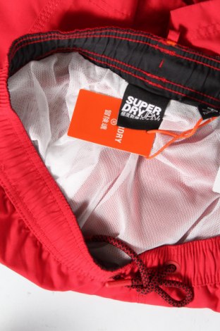 Pantaloni scurți de bărbați Superdry, Mărime S, Culoare Roșu, Poliester, Preț 81,42 Lei