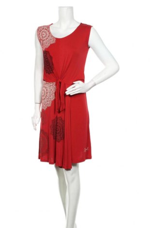 Sukienka Desigual, Rozmiar S, Kolor Czerwony, 95% wiskoza, 5% elastyna, Cena 134,34 zł