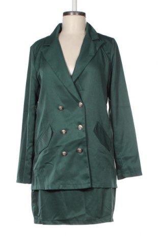 Дамски костюм SHEIN, Размер M, Цвят Зелен, Цена 19,21 лв.