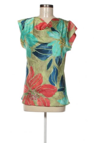 Дамска блуза, Размер S, Цвят Многоцветен, Цена 10,83 лв.