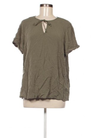 Дамска блуза, Размер XL, Цвят Зелен, Цена 9,31 лв.
