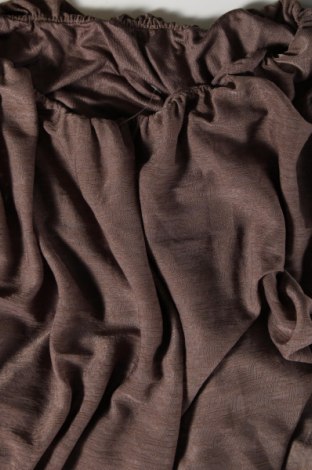 Дамска блуза, Размер M, Цвят Кафяв, Цена 5,13 лв.