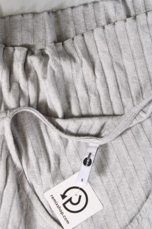 Damen Shirt, Größe S, Farbe Grau, Preis € 4,36