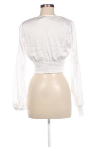 Damen Shirt Amisu, Größe M, Farbe Weiß, Preis 3,97 €