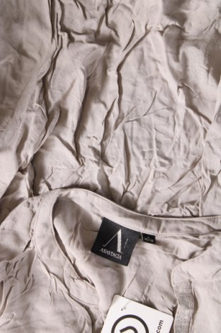 Дамска блуза Anastacia, Размер S, Цвят Бежов, Цена 4,75 лв.