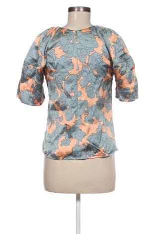 Дамска блуза Arket, Размер S, Цвят Многоцветен, Цена 58,32 лв.