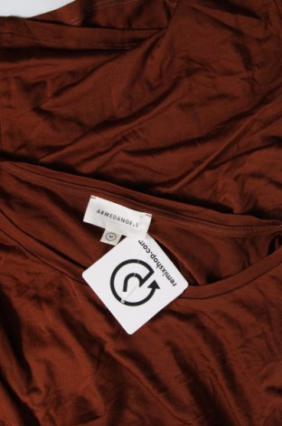 Damen Shirt Armedangels, Größe M, Farbe Braun, Preis 16,70 €