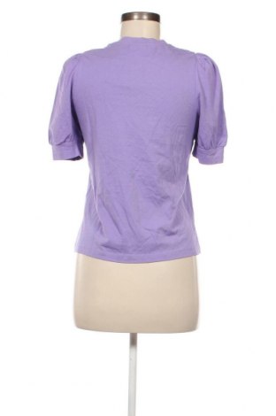 Damen Shirt Aware by Vero Moda, Größe S, Farbe Lila, Preis 8,30 €