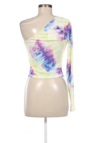Γυναικεία μπλούζα Bershka, Μέγεθος L, Χρώμα Πολύχρωμο, Τιμή 5,44 €