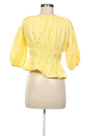 Damen Shirt Bershka, Größe M, Farbe Gelb, Preis € 3,97