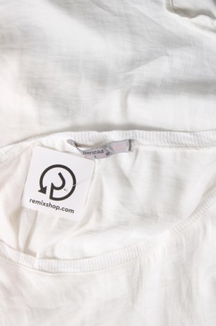 Damen Shirt Bershka, Größe M, Farbe Weiß, Preis € 5,29