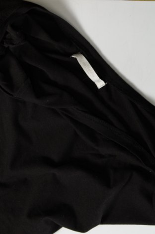 Дамска блуза Bershka, Размер M, Цвят Черен, Цена 11,40 лв.