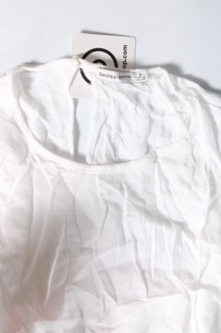 Дамска блуза Bershka, Размер S, Цвят Бял, Цена 6,65 лв.
