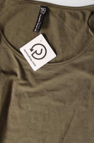 Γυναικεία μπλούζα Blind Date, Μέγεθος M, Χρώμα Πράσινο, Τιμή 5,70 €