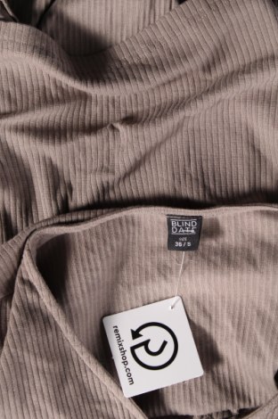 Damen Shirt Blind Date, Größe S, Farbe Beige, Preis € 3,99