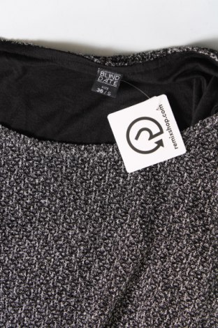 Γυναικεία μπλούζα Blind Date, Μέγεθος S, Χρώμα Γκρί, Τιμή 4,11 €