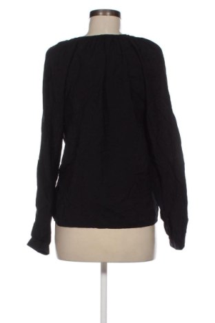 Γυναικεία μπλούζα C&A, Μέγεθος M, Χρώμα Μαύρο, Τιμή 4,11 €