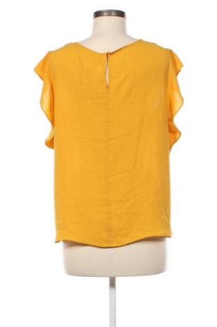Damen Shirt Calliope, Größe M, Farbe Gelb, Preis € 13,22