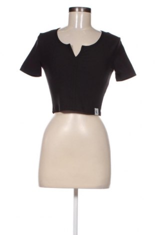 Дамска блуза Calvin Klein Jeans, Размер M, Цвят Черен, Цена 55,08 лв.