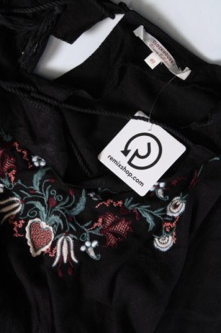 Γυναικεία μπλούζα Clockhouse, Μέγεθος M, Χρώμα Μαύρο, Τιμή 4,11 €