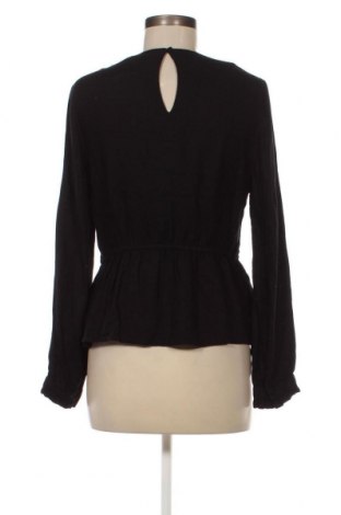 Дамска блуза Clockhouse, Размер M, Цвят Черен, Цена 7,60 лв.