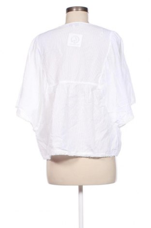 Дамска блуза Clockhouse, Размер XXL, Цвят Бял, Цена 19,00 лв.