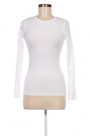 Γυναικεία μπλούζα Clockhouse, Μέγεθος S, Χρώμα Λευκό, Τιμή 4,11 €