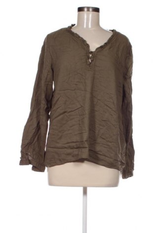 Damen Shirt Cream, Größe M, Farbe Grün, Preis 3,49 €